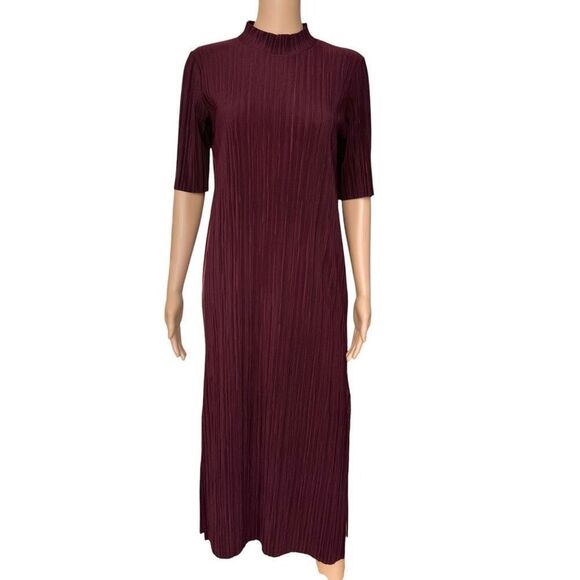 Zara Ribbed Midi Mock Neck Dress in Maroon size M stretch side slits - Picture 1 of 5